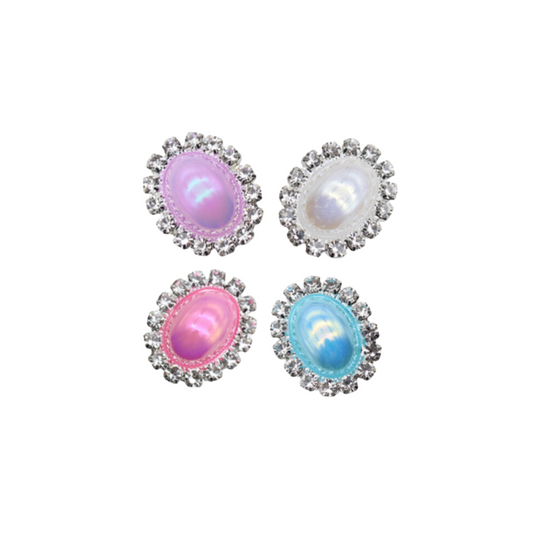 Oval Pearl Queen | Magnetic Brooch Pin