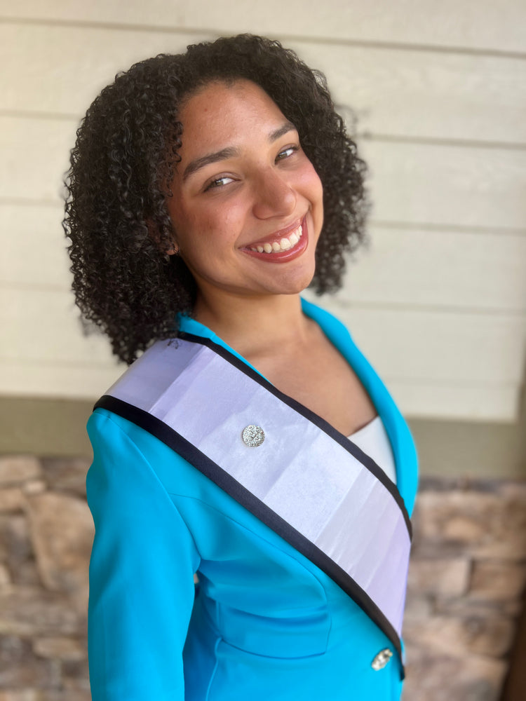 Celestial Queen | Magnetic Brooch Pin