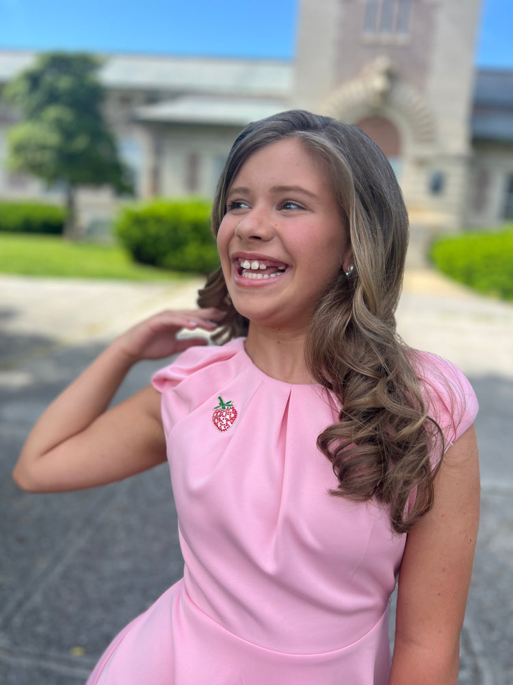 Strawberry | Magnetic Brooch Pin