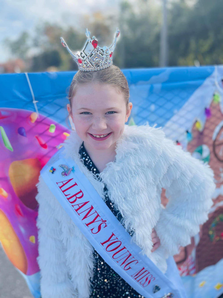 Tassle Hummingbird | Magnetic Brooch Pin