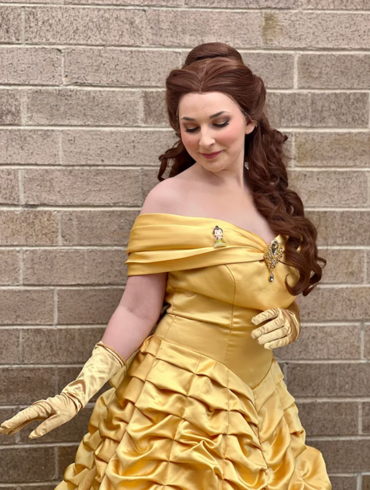 Beauty Princess | Magnetic Brooch Pin