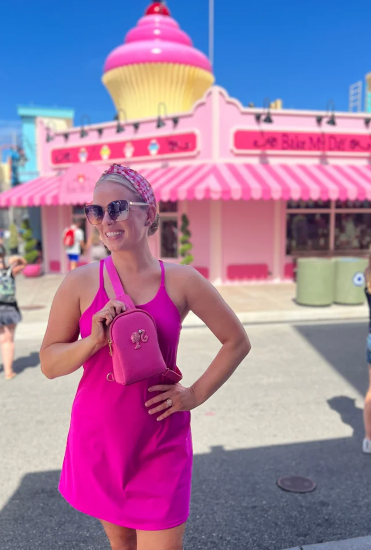 Doll Queen | Magnetic Brooch Pin