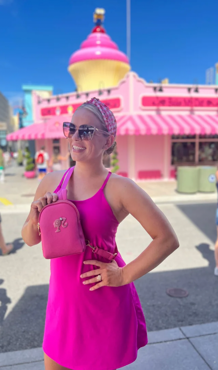 Doll Queen | Magnetic Brooch Pin