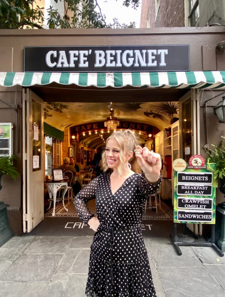 Queen Mother Crown | Magnetic Brooch Pin