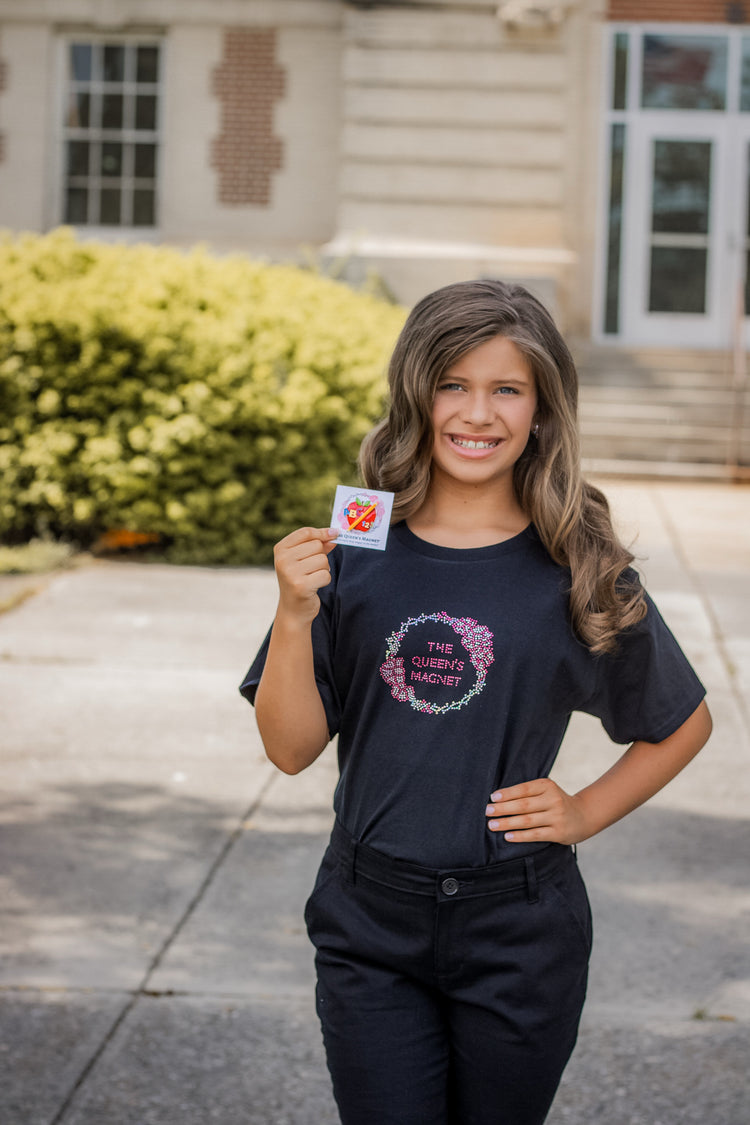 Teaching Queen | Magnetic Brooch Pin