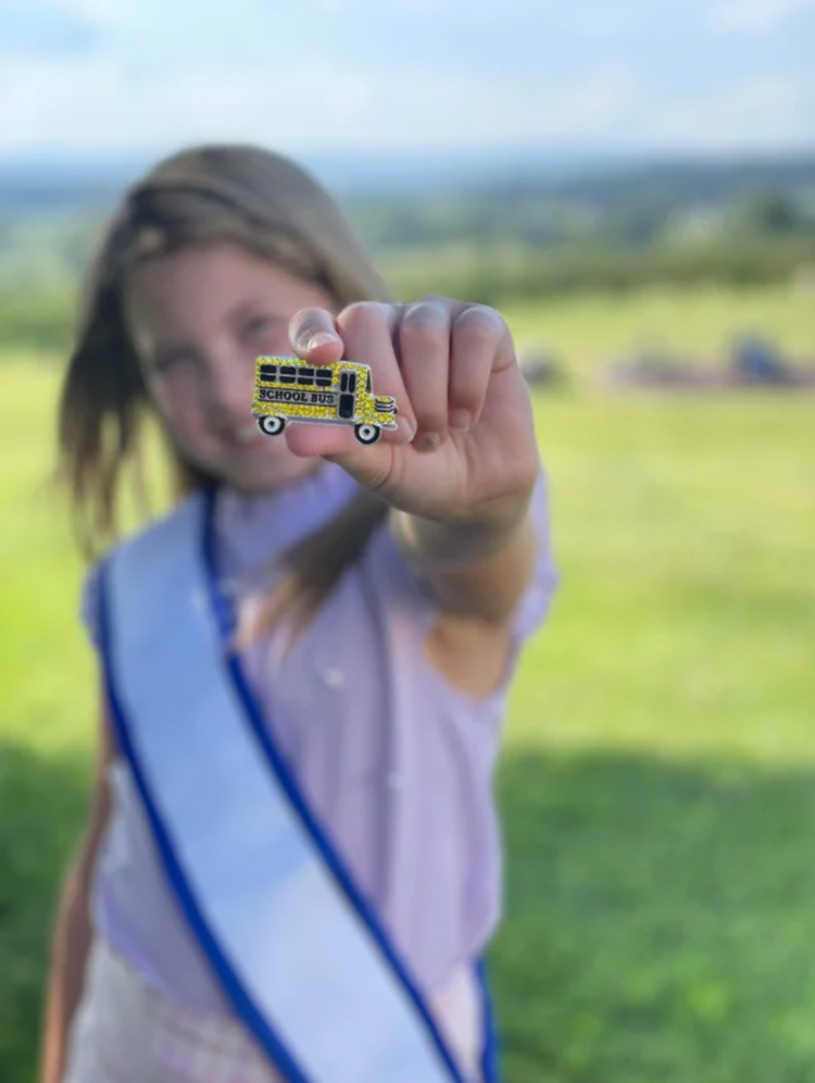 School Bus | Magnetic Brooch Pin