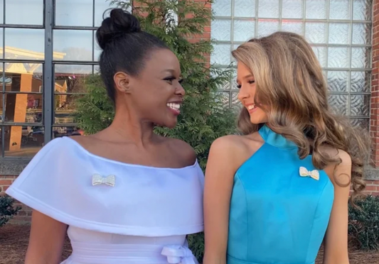 Gold Bow | Magnetic Brooch Pin