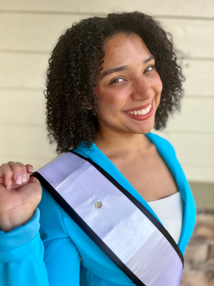 Celestial Queen | Magnetic Brooch Pin